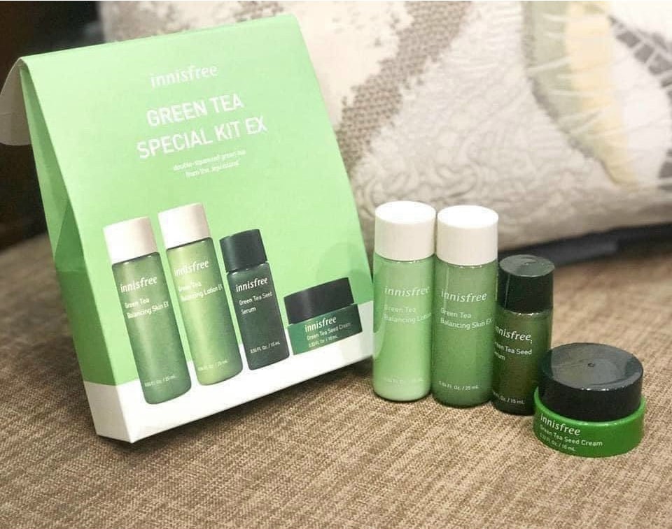 Bộ Kit Dưỡng Da Cấp Ẩm Trà Xanh Innisfree Green Tea Special Kit EX